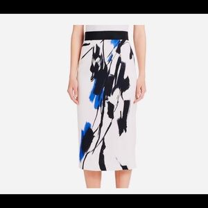 Milly White Tokyo Floral Print Skirt NWT  Size 4